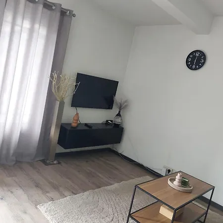 فندق مبيت وإفطار Appartement Alisa 3*