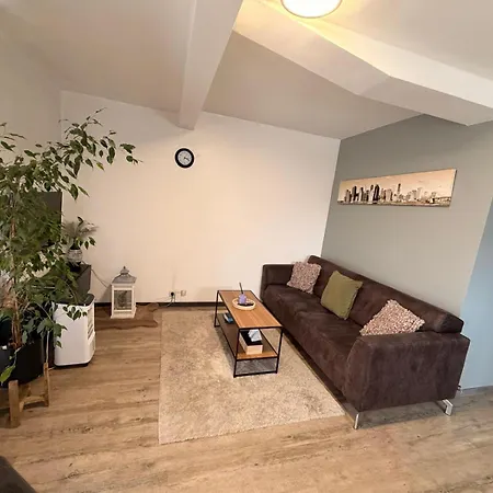 Appartement Alisa فندق مبيت وإفطار نامور