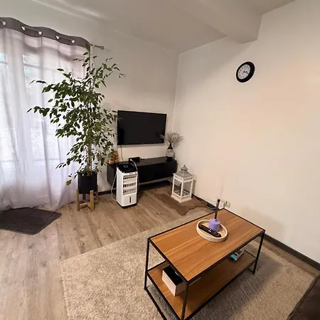 Appartement Alisa فندق مبيت وإفطار نامور