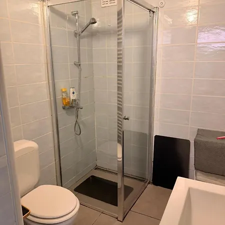 Appartement Alisa فندق مبيت وإفطار نامور